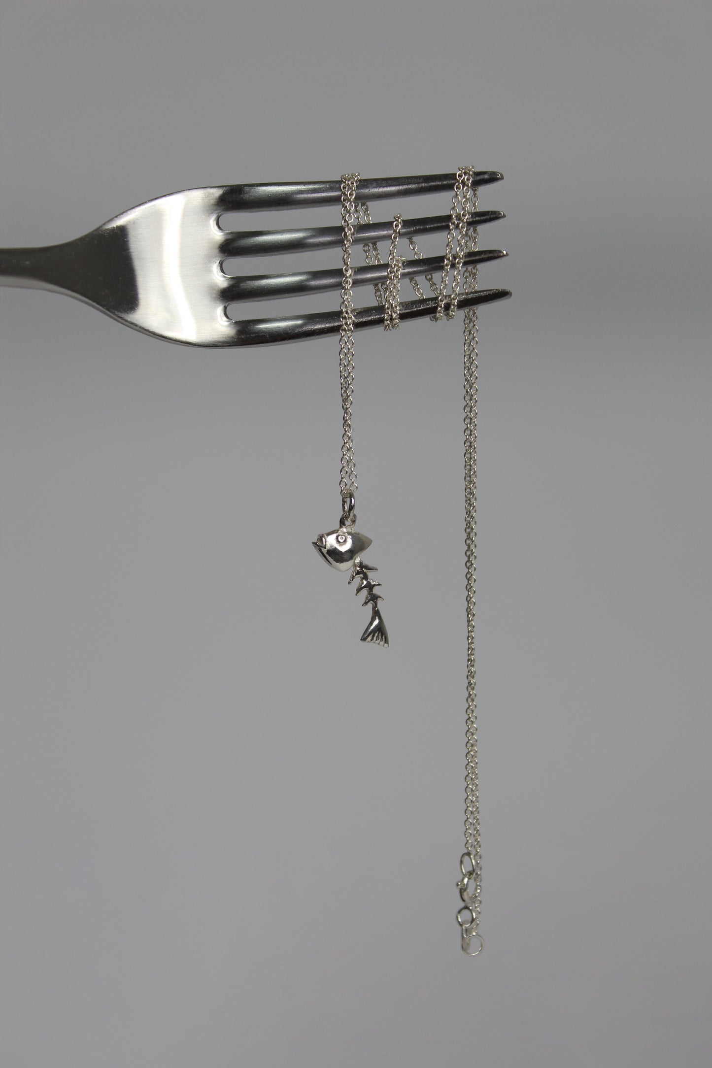 FISHBONE necklace