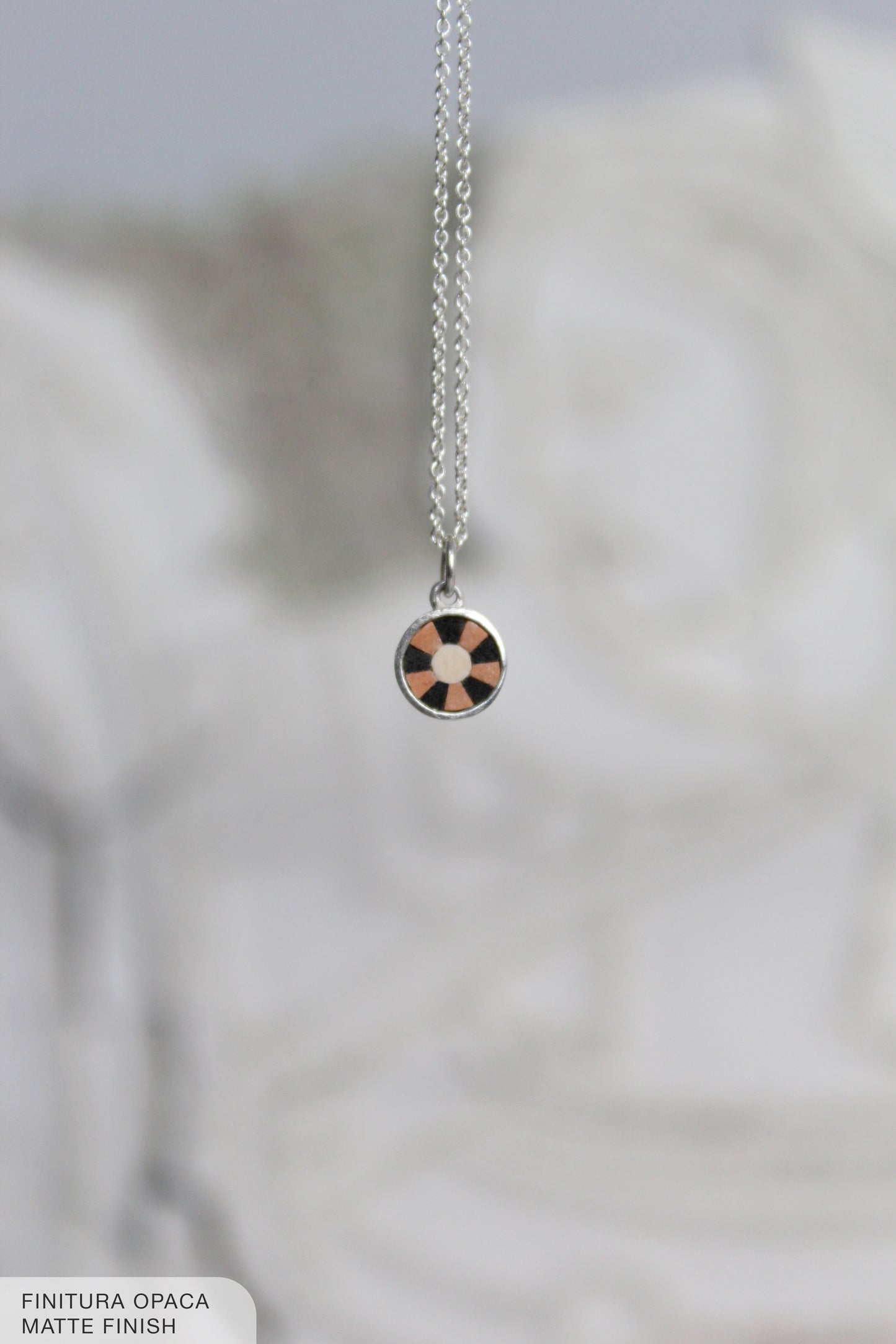 ROMA simple mini necklace